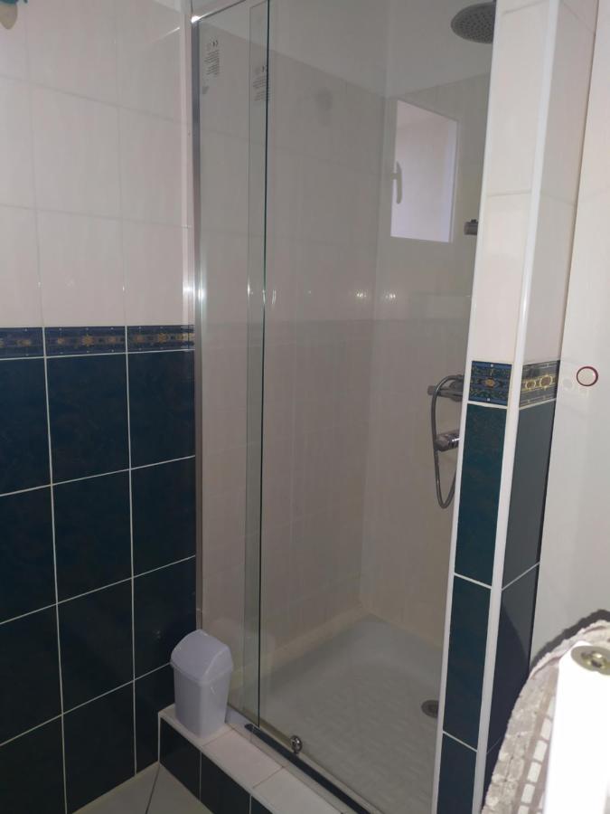 Apartmán Chez Fabienne T1 Le Breuil-sur-Couze Exteriér fotografie