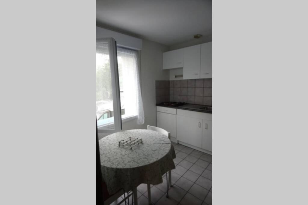 Apartmán Chez Fabienne T1 Le Breuil-sur-Couze Exteriér fotografie